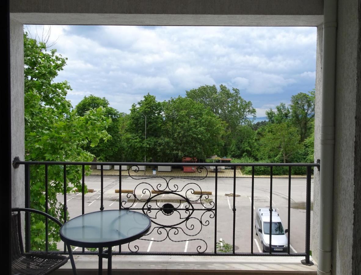 Private Apartments In White Rock Castle Balchik Luaran gambar